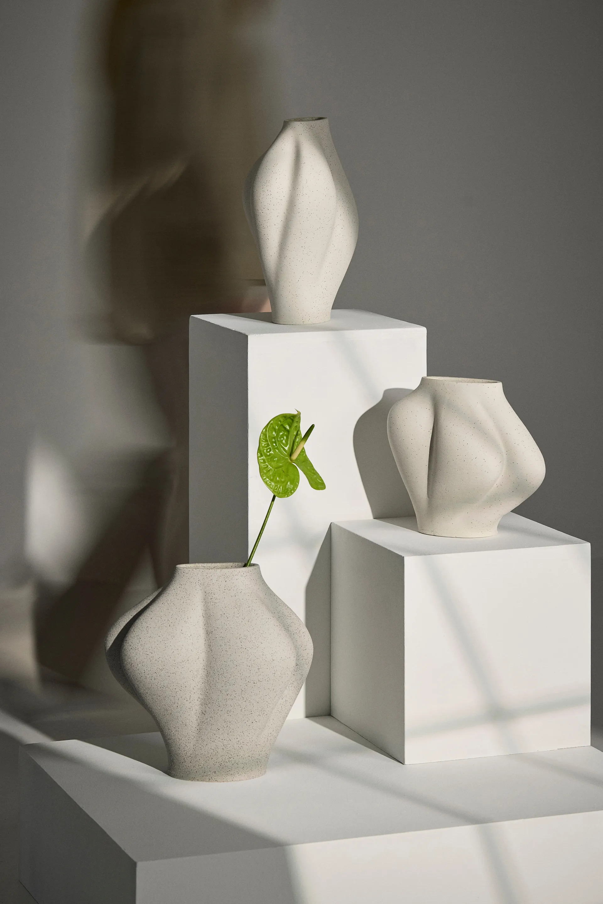 Saltare vas, Cream, Ø15x25 cm AYTM