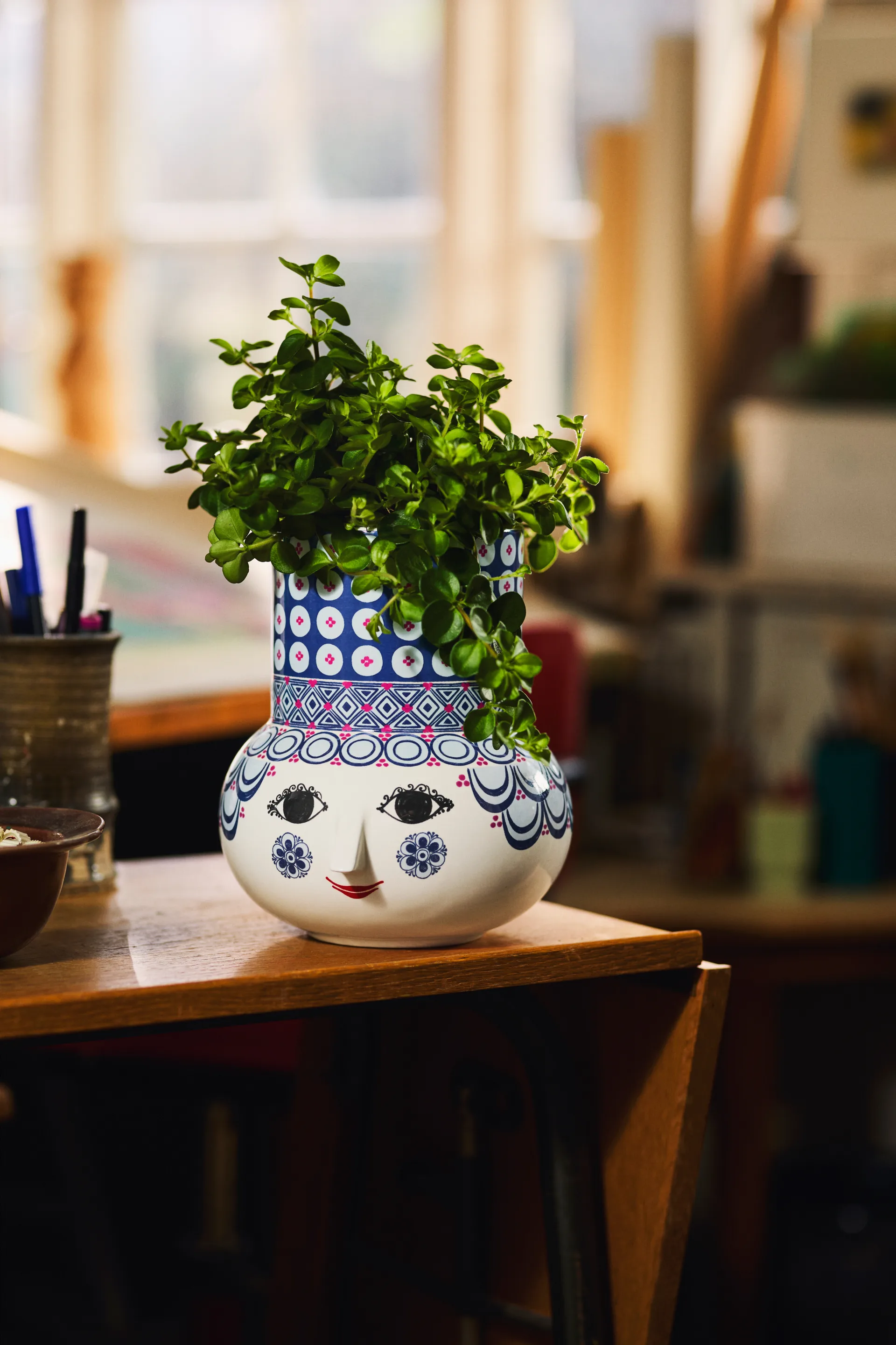 Olga vas 20 cm, Blå Bjørn Wiinblad