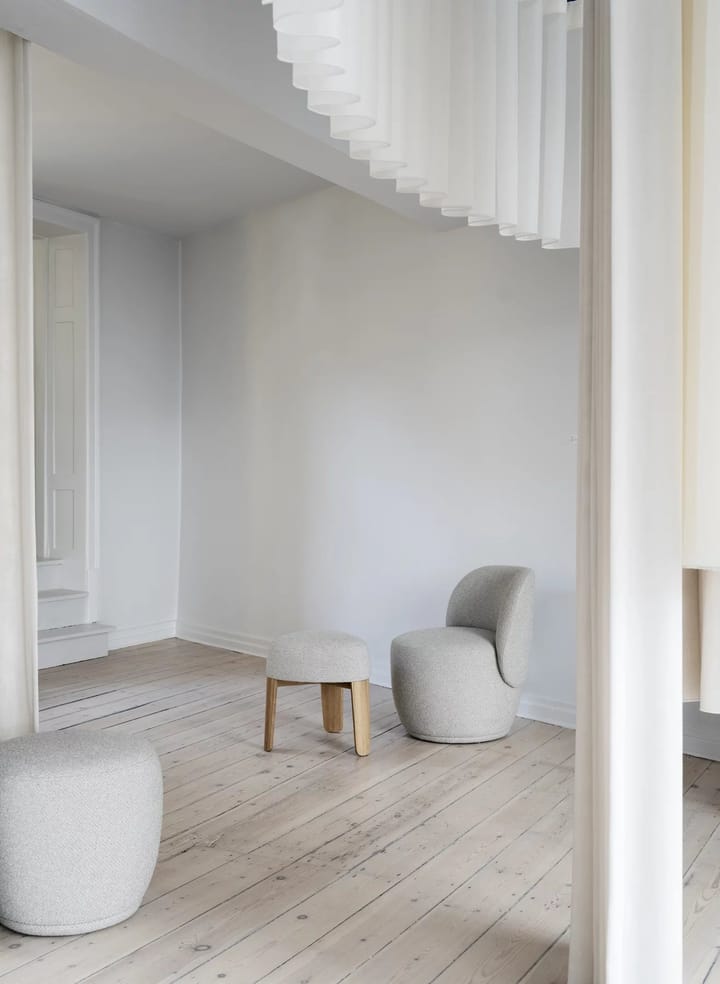 Kuon soffa 2-sits, Boucla beige blomus