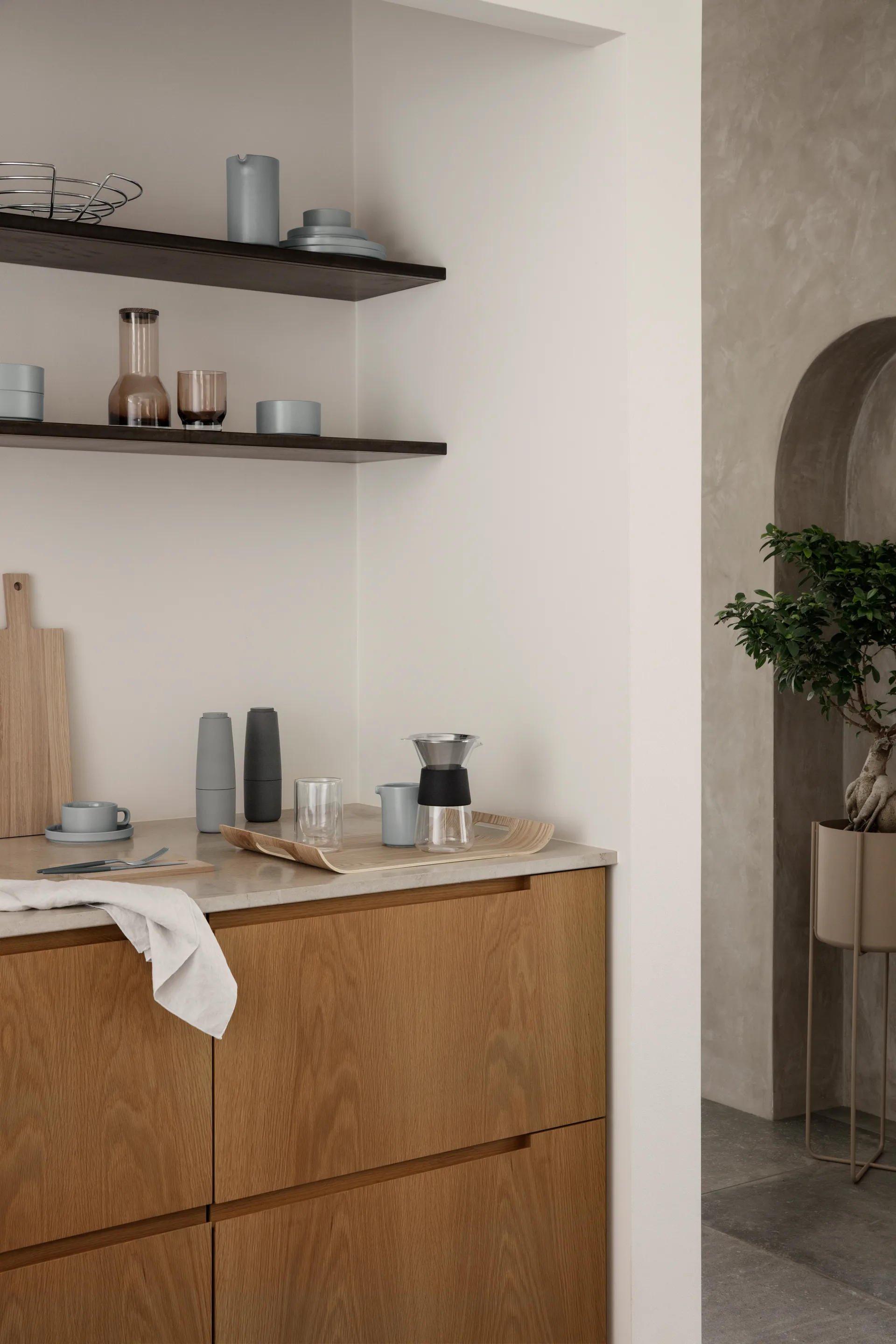 Wilo bricka 25x35 cm, Pilträ blomus