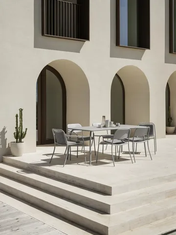 YUA WIRE chair stol - Silk grey (grå) - blomus