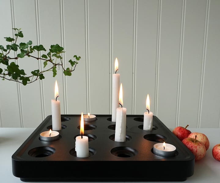 Stumpastaken ljushållare svart, stor Born In Sweden