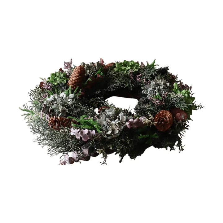 Botanical Forest Wreath blomkrans - Hortensia-eukalyptus-barrgrenar-kottar, Ø40 cm - Botané
