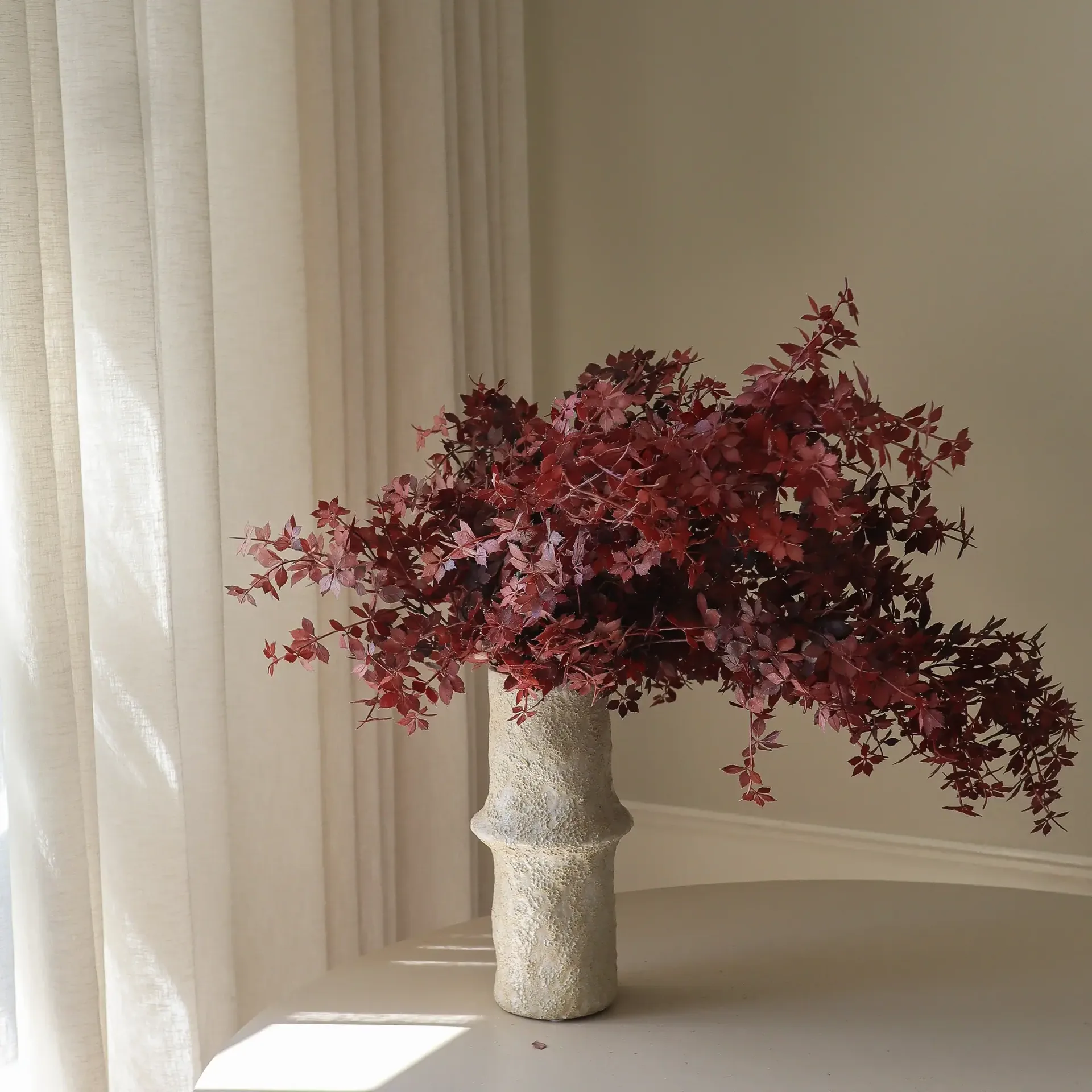 Burgundy Maple Branch konstgjord bukett, 107 cm, 4 st Botané