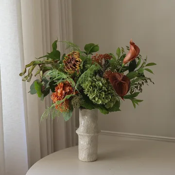 Cedar Grove konstgjord bukett - Hortensia-halvkaktusdahlia-kalla, 90 cm, 14 st - Botané