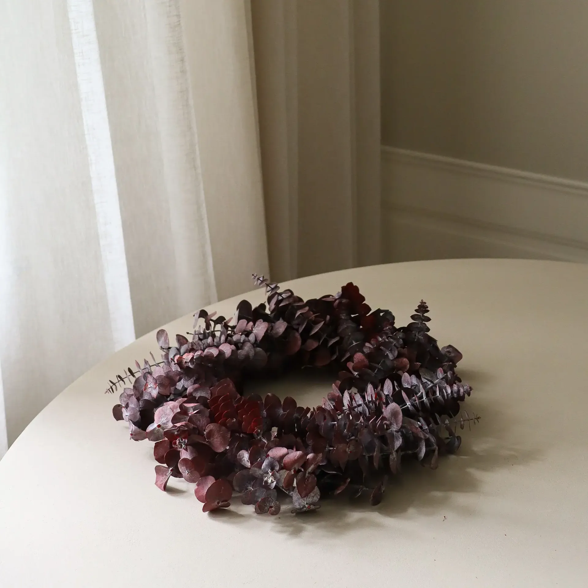 Eucalyptus Wreath krans, Dark red, Ø40 cm Botané