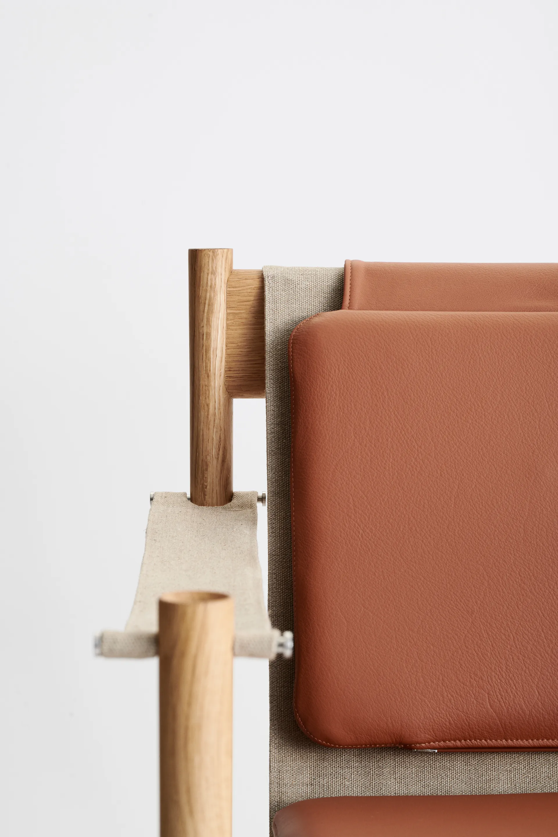 HB loungestol, Oljad ek-läder brandy Brdr. Krüger