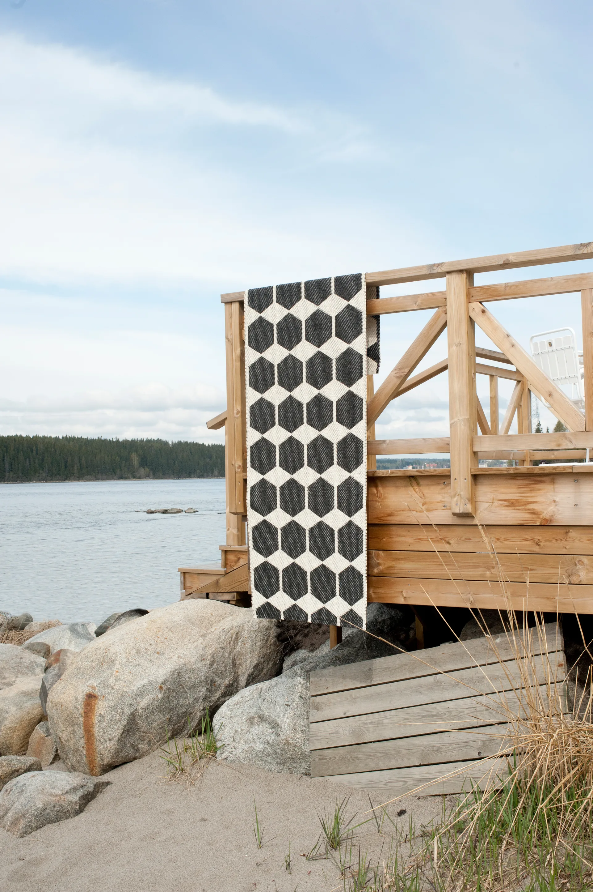 Anna matta stor svart, 150 x 200 cm Brita Sweden