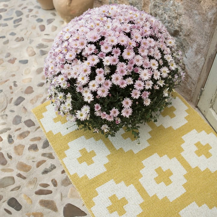 Flower matta sun (gul), 70x200 cm Brita Sweden
