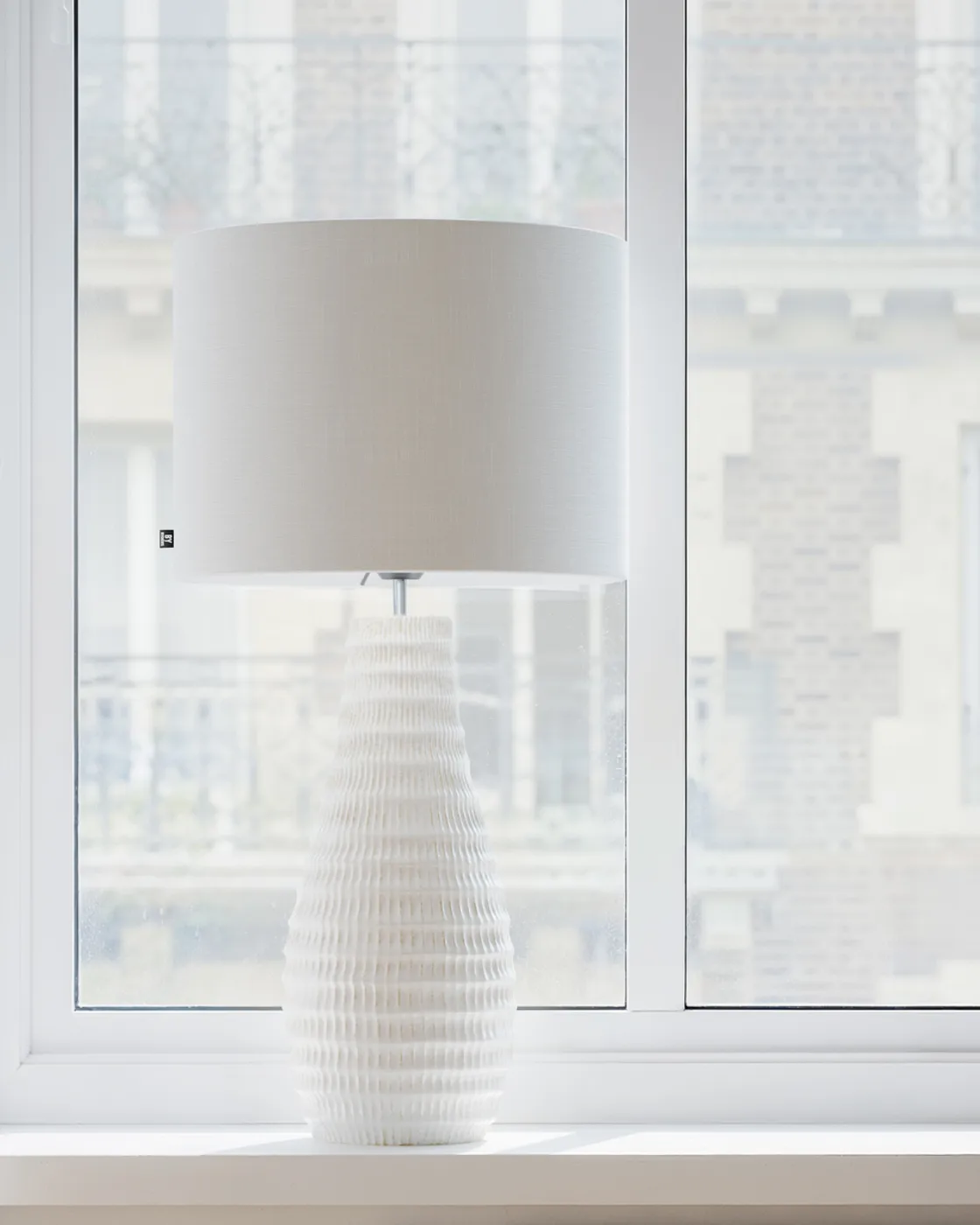 Bartha bordslampa 74 cm, Creme-beige By Rydéns