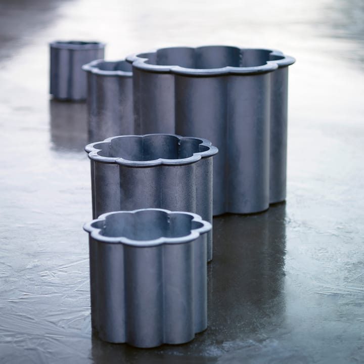 Gråsippa kruka, Aluminium sandgjuten, no. 2 Ø41 cm Byarums bruk