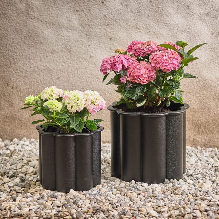 Gråsippa kruka, Svart, no. 2 Ø41 cm Byarums bruk