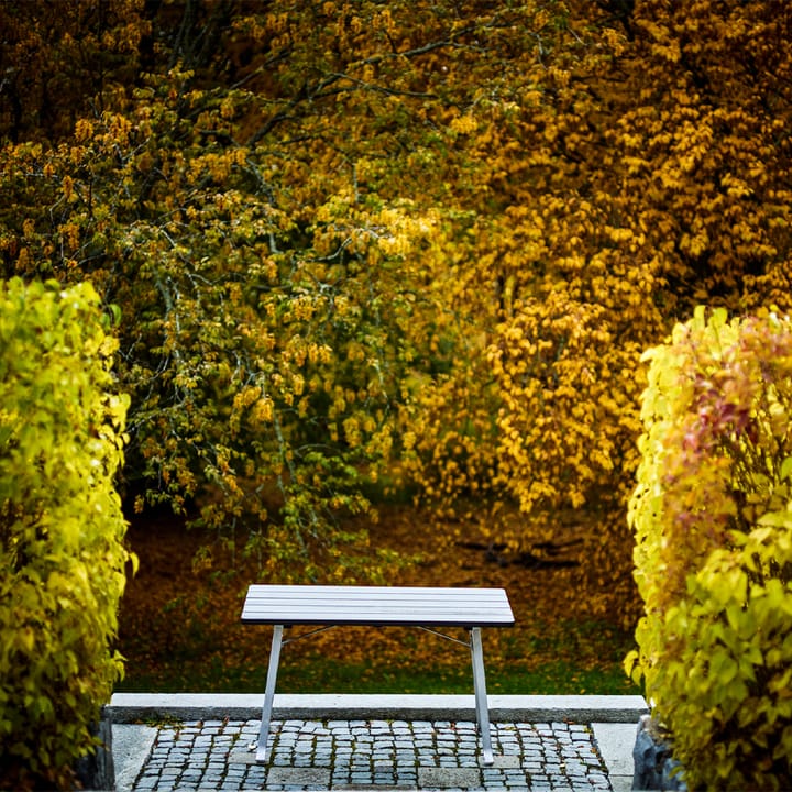 Seriff bord, Mahogny olja, svart stativ Byarums bruk