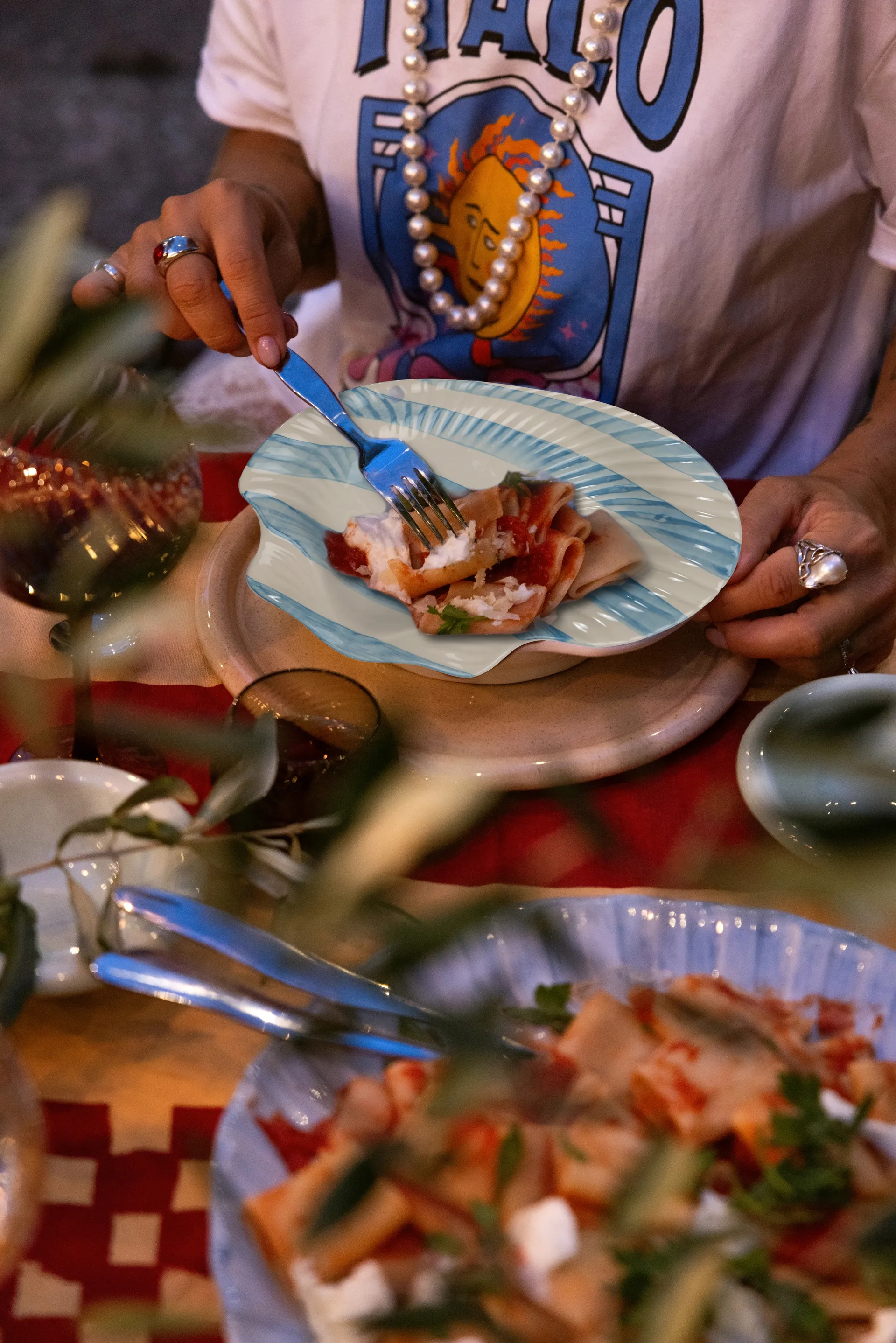 Armona stripe tallrik 23,5x23,5 cm, Ljusblå-vit Byon