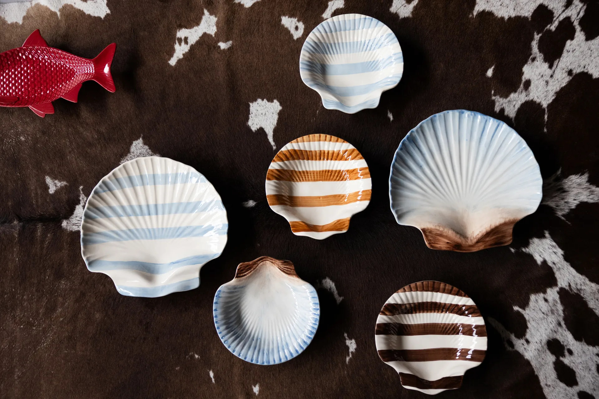 Armona stripe tallrik 23,5x23,5 cm, Ljusbrun-vit Byon