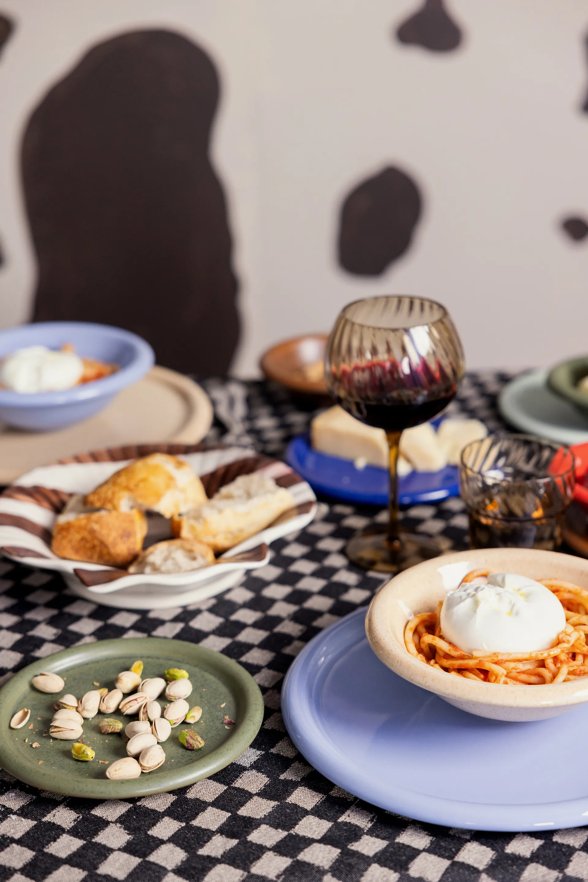 Armona stripe tallrik 23,5x23,5 cm, Mörkbrun-vit Byon