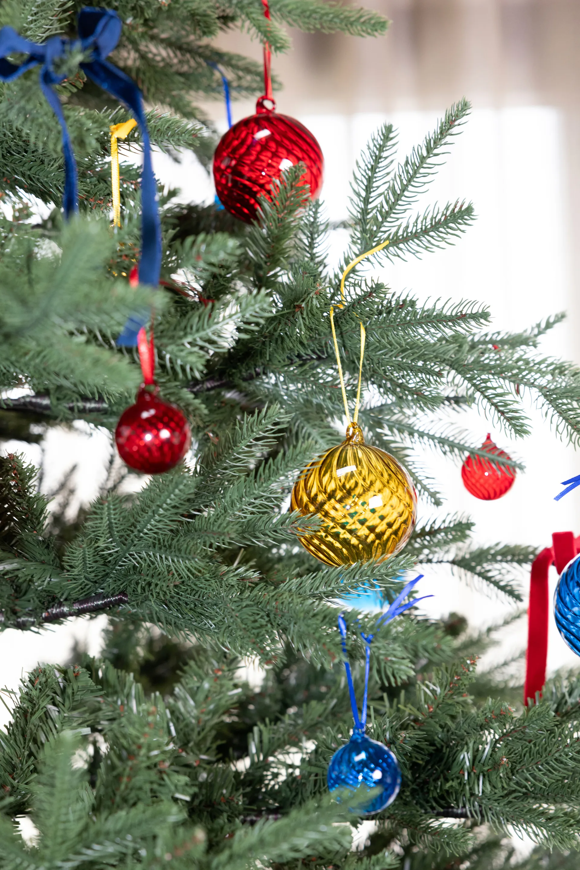 Opacity julgranskula M Ø8 cm 2-pack, Röd Byon