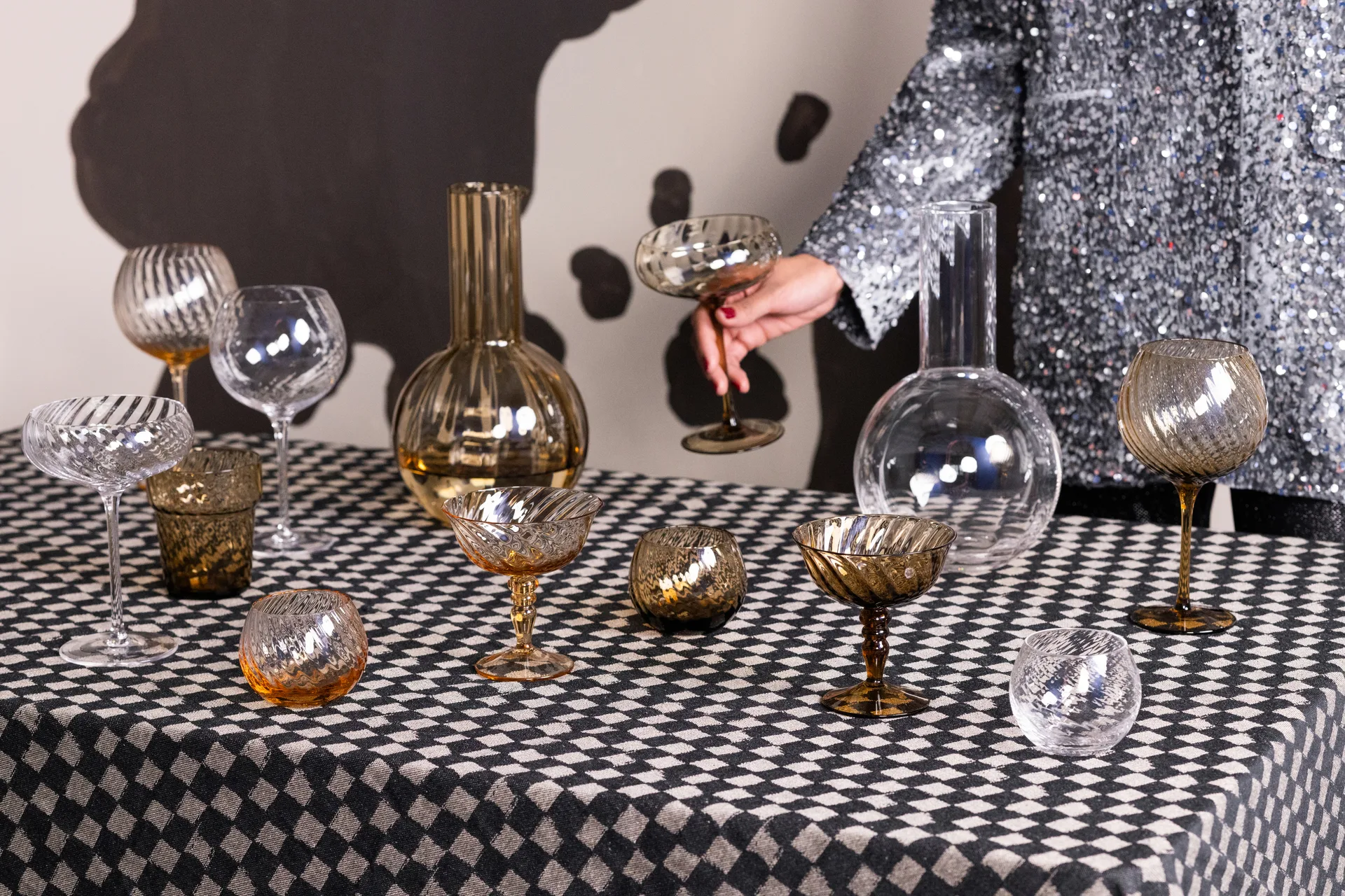 Opacity karaff 1,9 L, Brun Byon