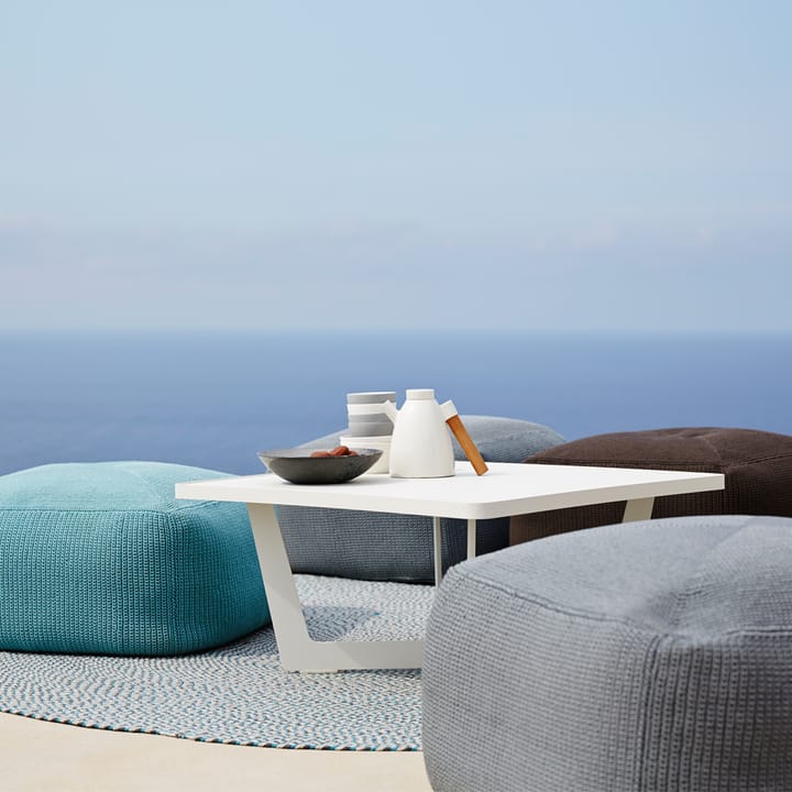 Divine sittpuff, Turquoise Cane-line