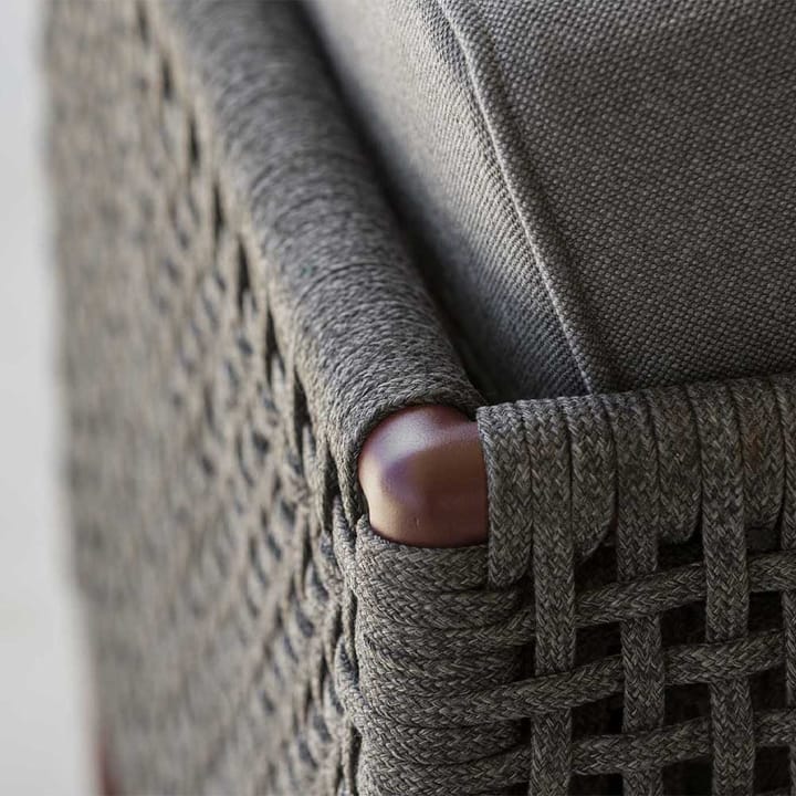 Encore loungefåtölj, Cane-Line airtouch bordeaux/dark grey, inkl. dynor Cane-line