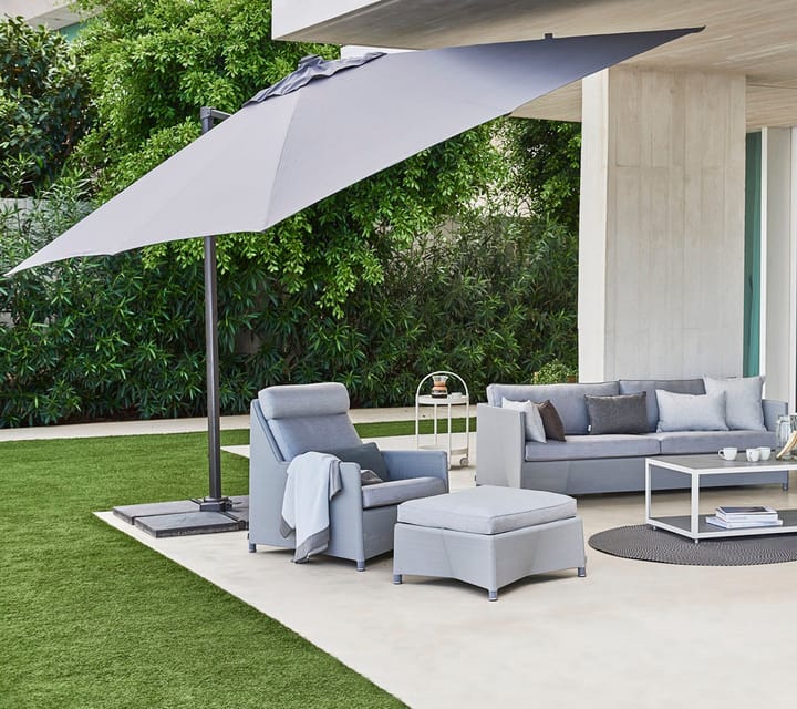 Hyde Luxe Tilt parasoll 300x300 cm, Taupe Cane-line