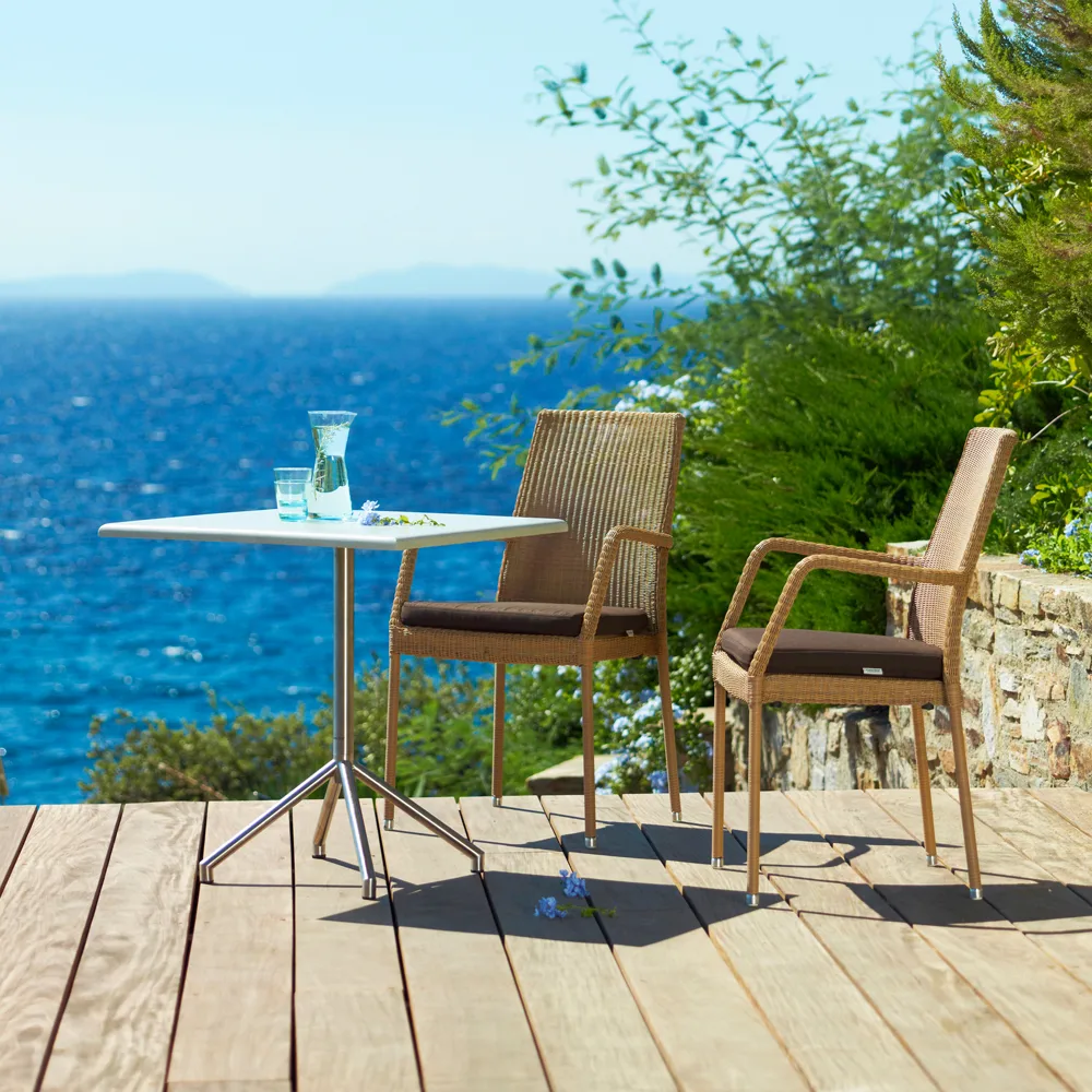 Newman karmstol, natural Cane-line