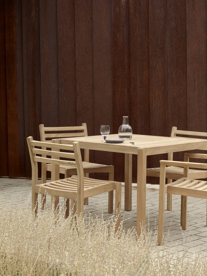 AH902 matbord 98,5x100 cm, Obehandlad teak Carl Hansen & Søn