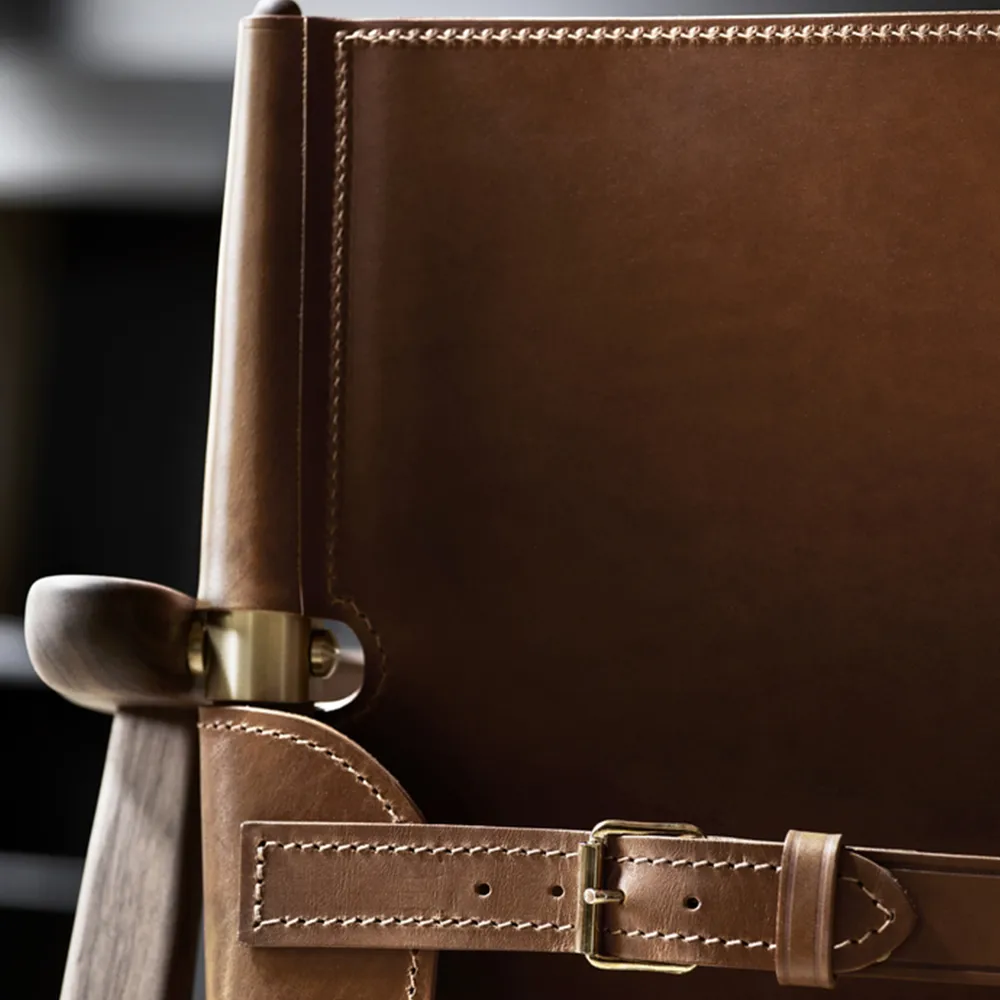 BM1106 Huntsman Chair, svart-vitoljad ek-mässing Carl Hansen & Søn