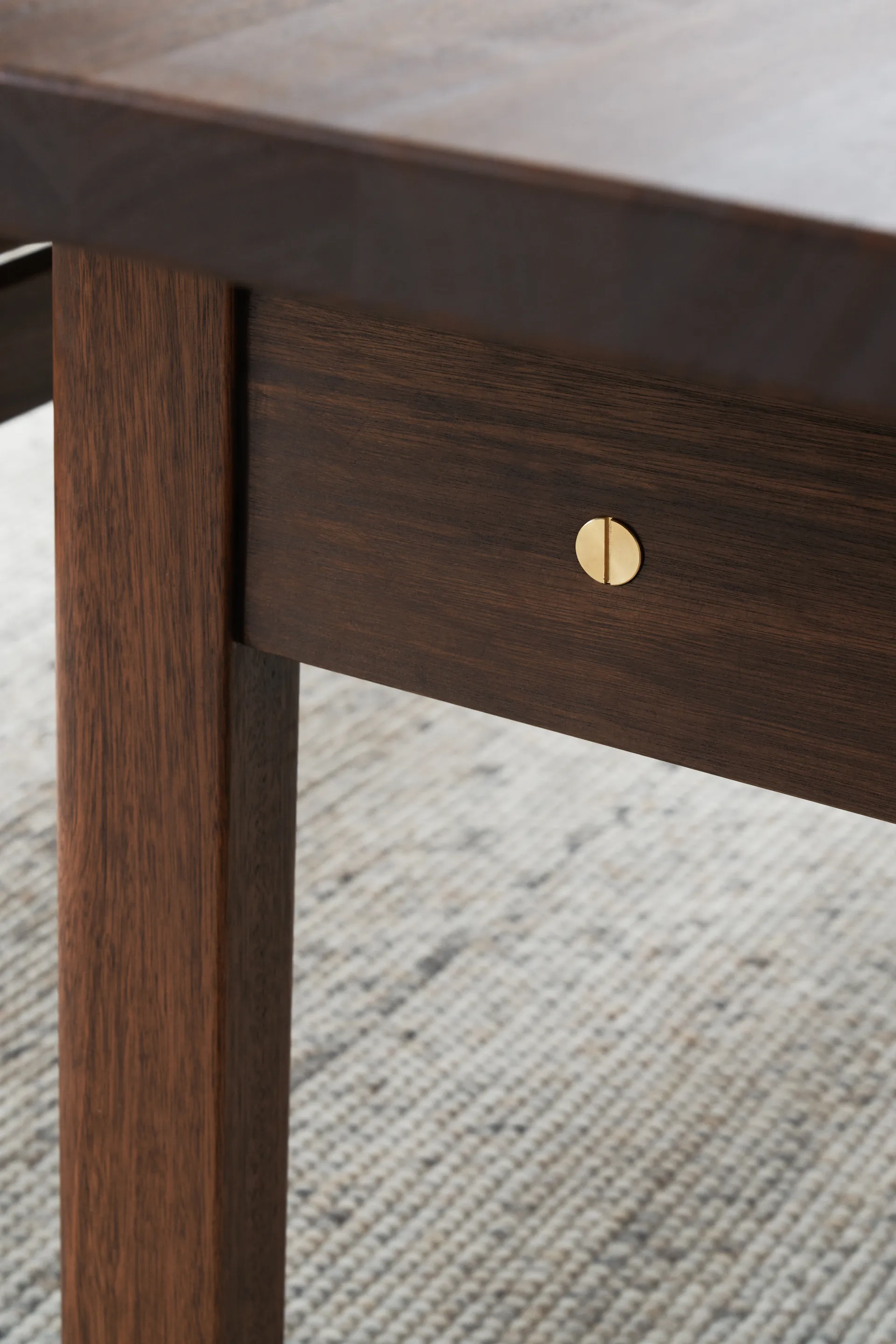 BMO698 Asserbo matbord, Oljad eukalyptus Carl Hansen & Søn