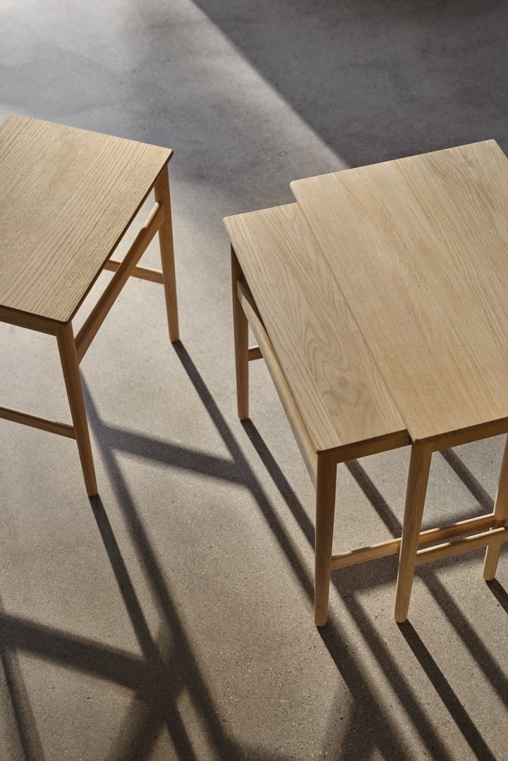 CH004 nesting tables satsbord - Oljad ek - Carl Hansen & Søn