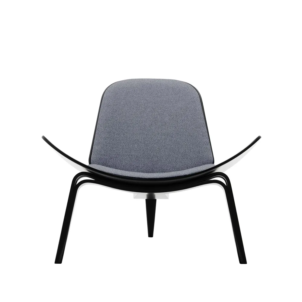 CH07 fåtölj, Fiord 151 tyg-svartlackad bok Carl Hansen & Søn