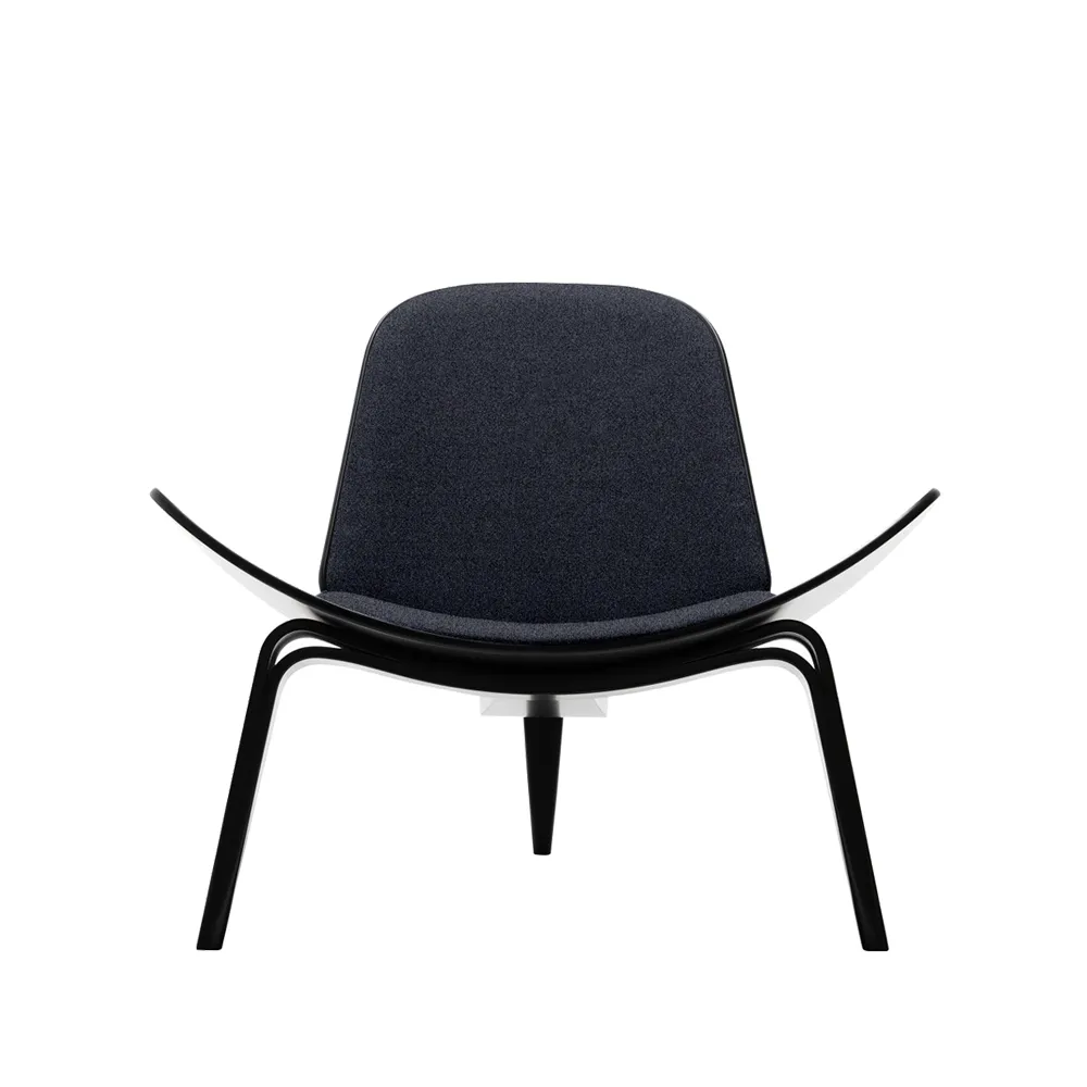 CH07 fåtölj, Fiord 191 tyg-svartlackad bok Carl Hansen & Søn