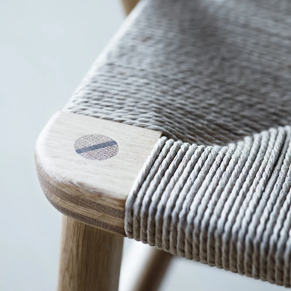 CH22 fåtölj, Såpad ek-naturflätad Carl Hansen & Søn