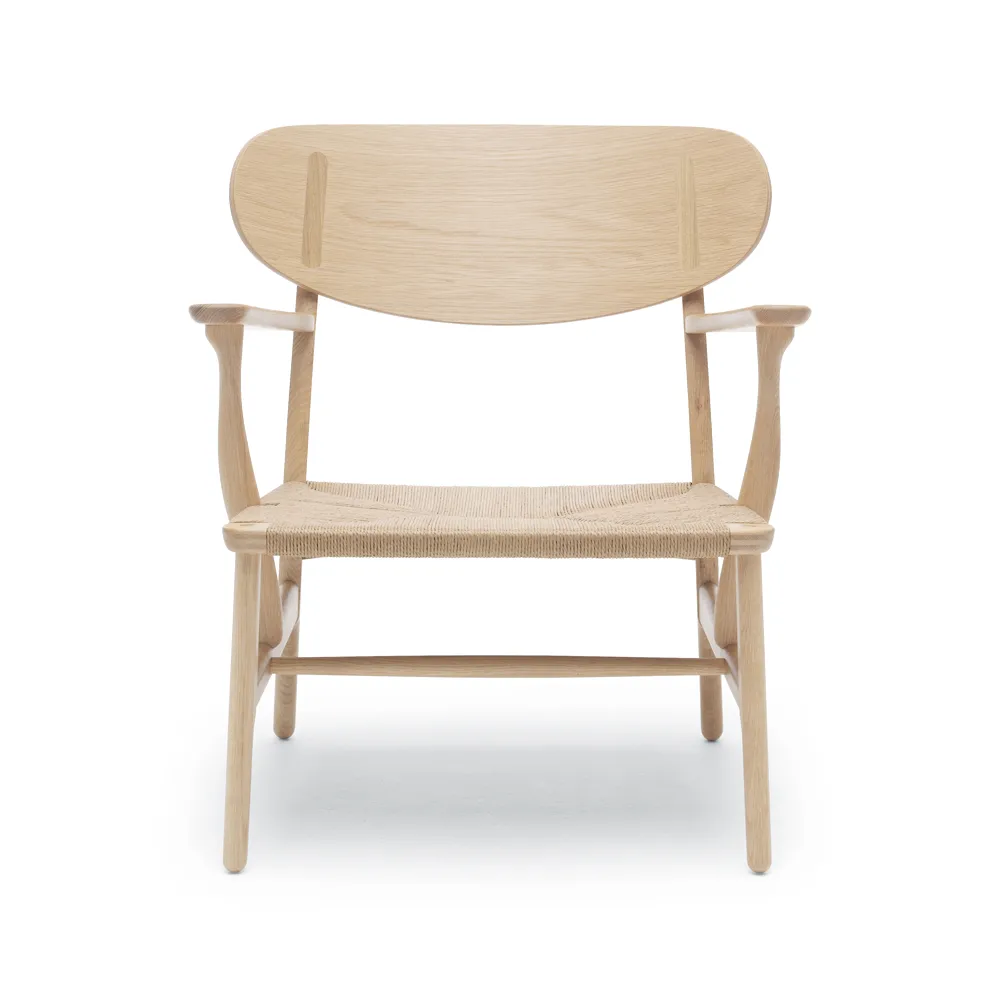 CH22 fåtölj, Vitoljad ek-naturflätad Carl Hansen & Søn