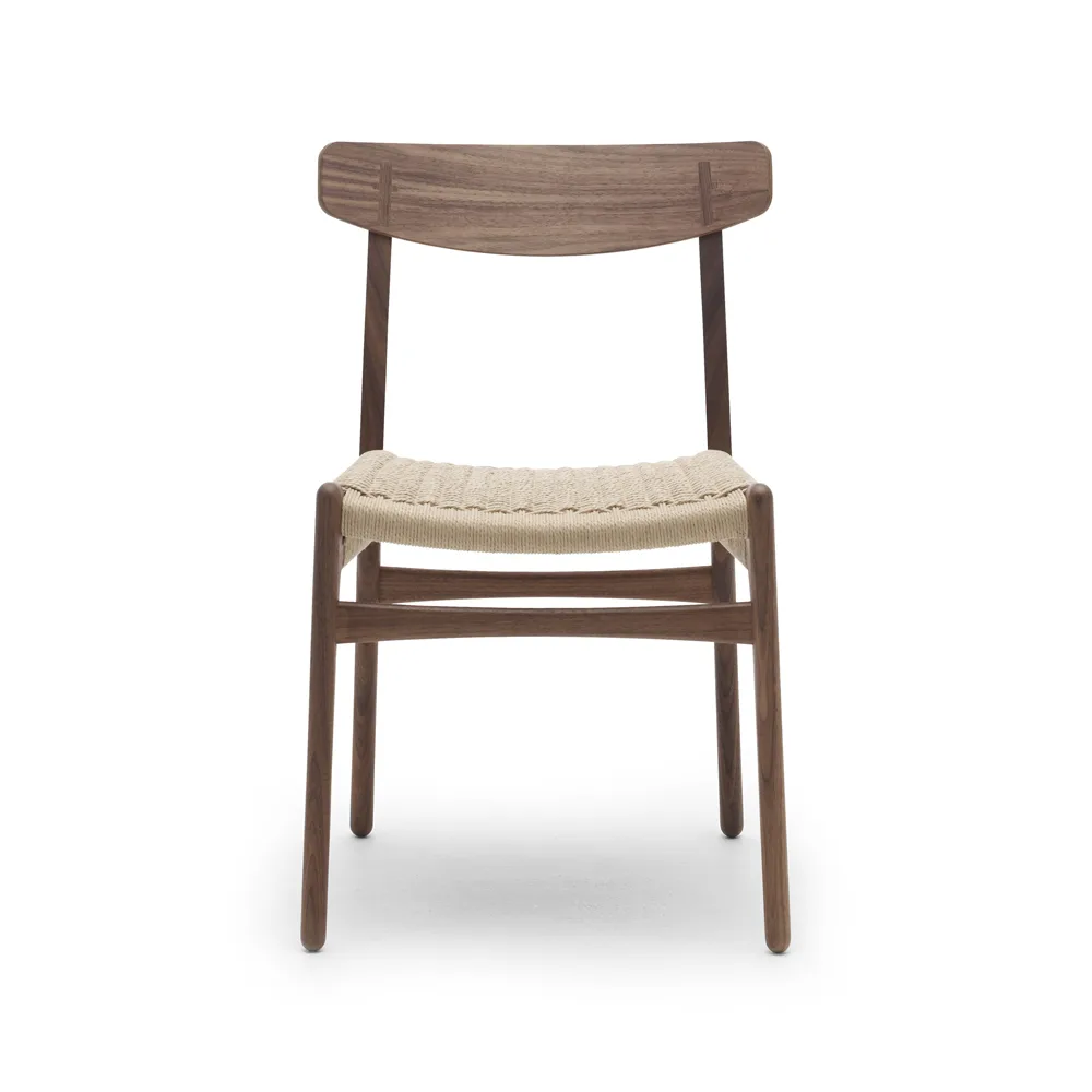 CH23 stol, Oljad valnöt-naturflätad Carl Hansen & Søn
