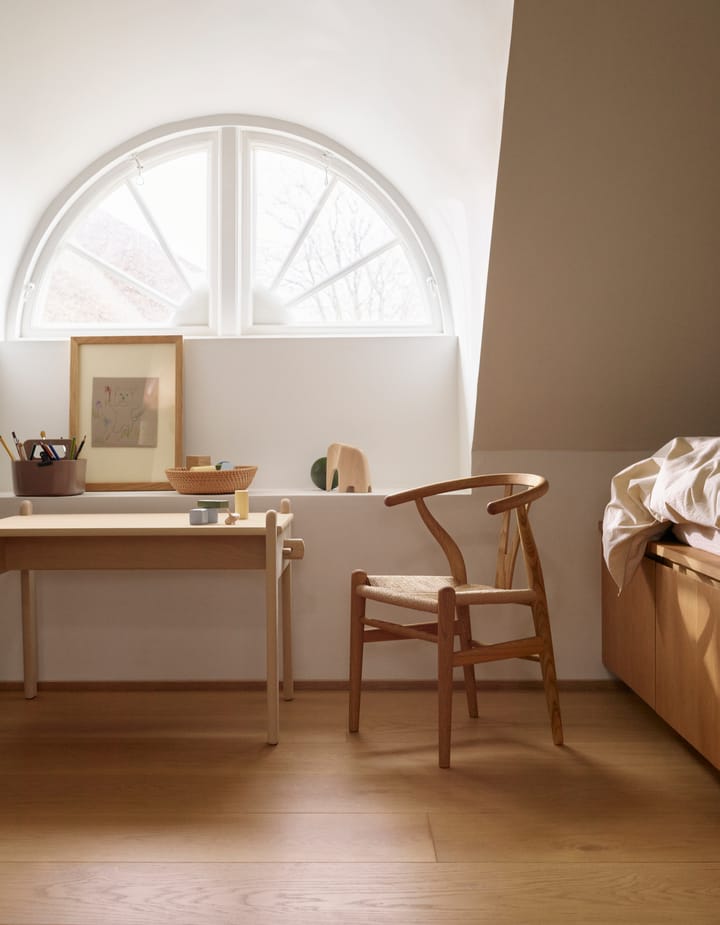 CH24 Child Wishbone Chair Birthday Edition barnstol - Oiled oak-natural cord - Carl Hansen & Søn