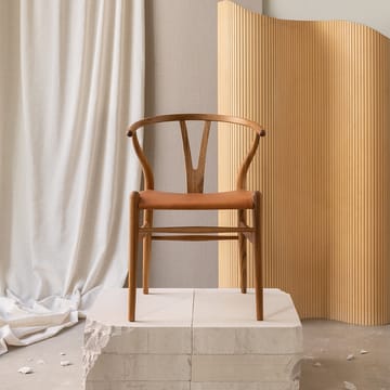 CH24 Y-stol Birthday Edition - teak, sits i anilinläder - Carl Hansen & Søn