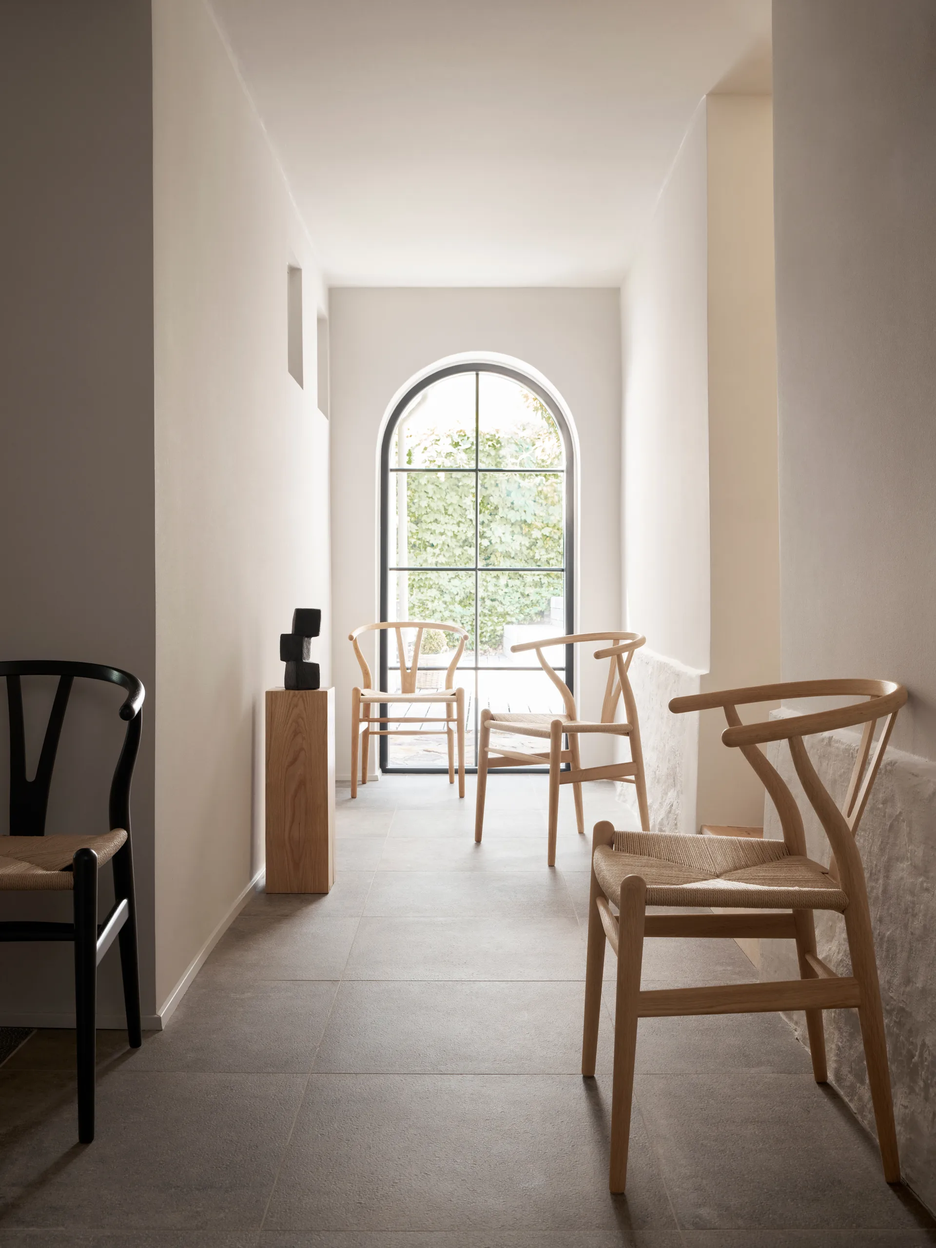 CH24 Y-stol, Oljad ek-naturflätad Carl Hansen & Søn