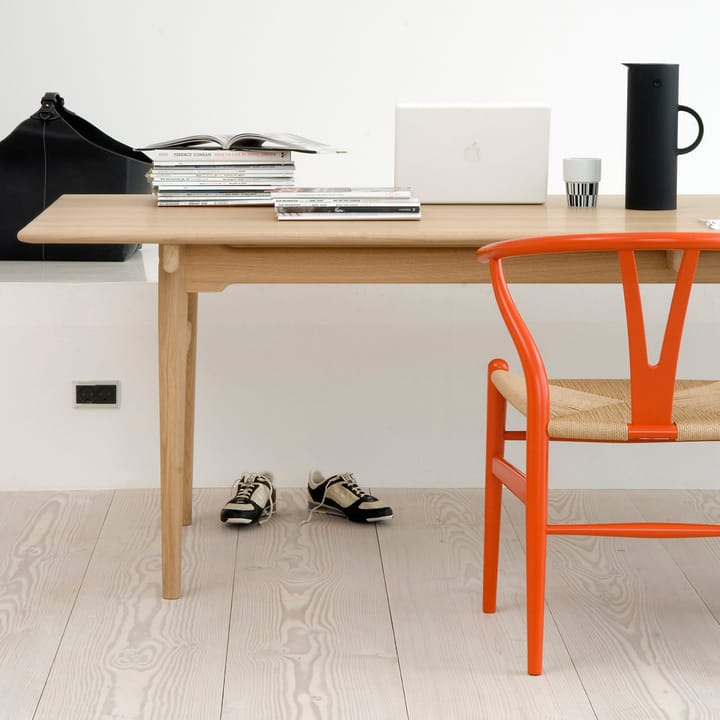 CH327 matbord, Såpad ek 248x95 cm Carl Hansen & Søn