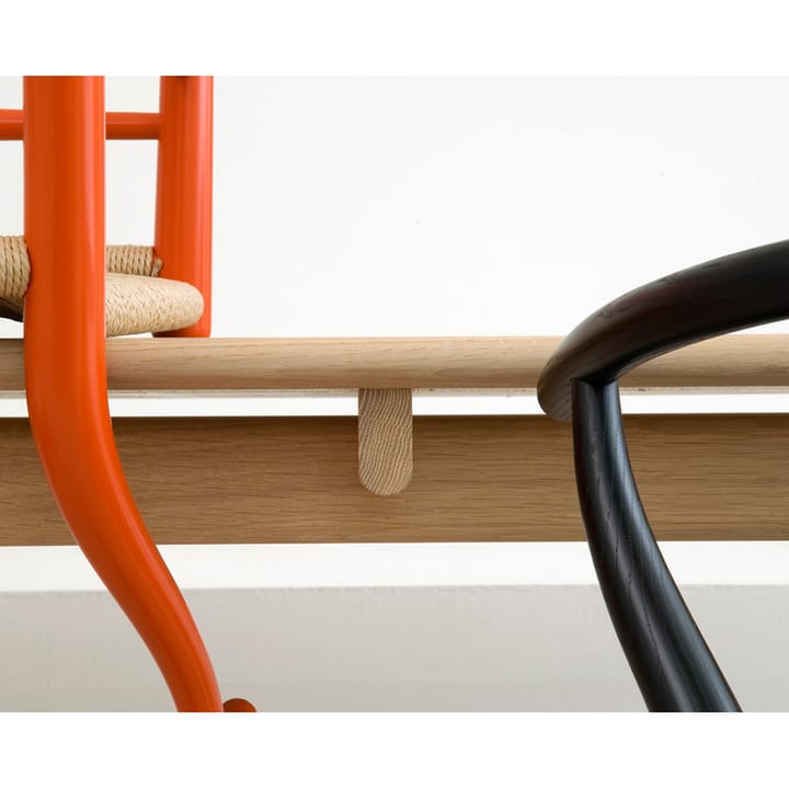 CH327 matbord, Såpad ek 248x95 cm Carl Hansen & Søn