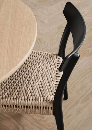 CH337 matbord utdragbart med plats för 2 ilägg - Vitoljad ek - Carl Hansen & Søn