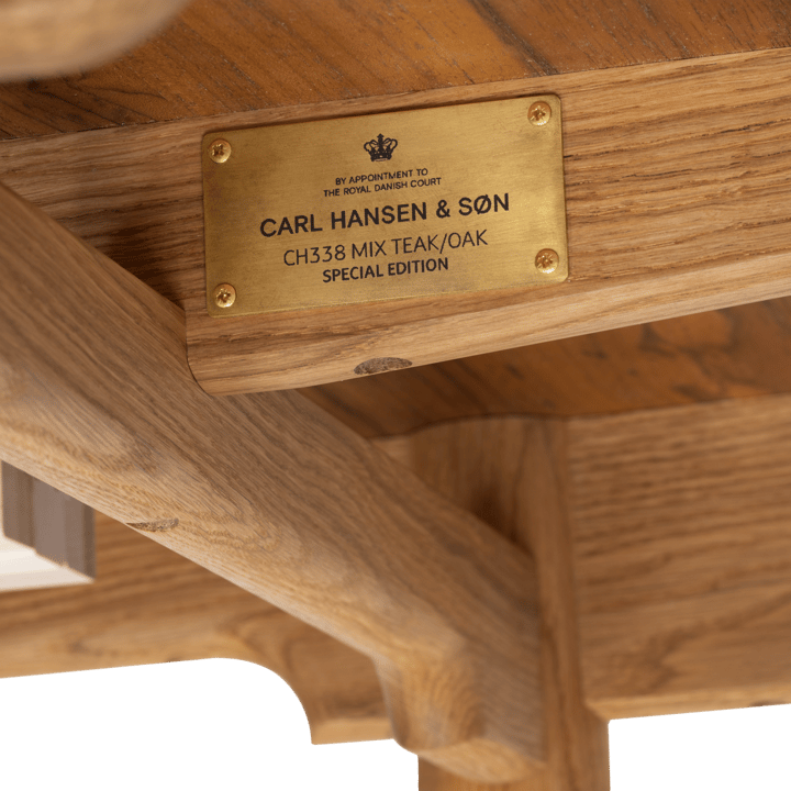CH338 matbord + 1 ilägg Special Edition, Teak-ek Carl Hansen & Søn