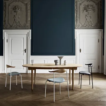 CH338 matbord med plats för 2 ilägg - Vitoljad ek, 200x115 cm - Carl Hansen & Søn