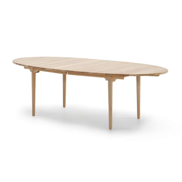 CH339 matbord utdragbart med plats för 2 ilägg, Vitoljad ek Carl Hansen & Søn