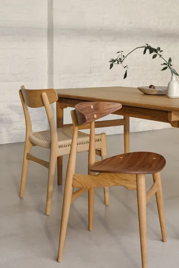 CH33T stol - Oljad valnöt-oljade ekben - Carl Hansen & Søn