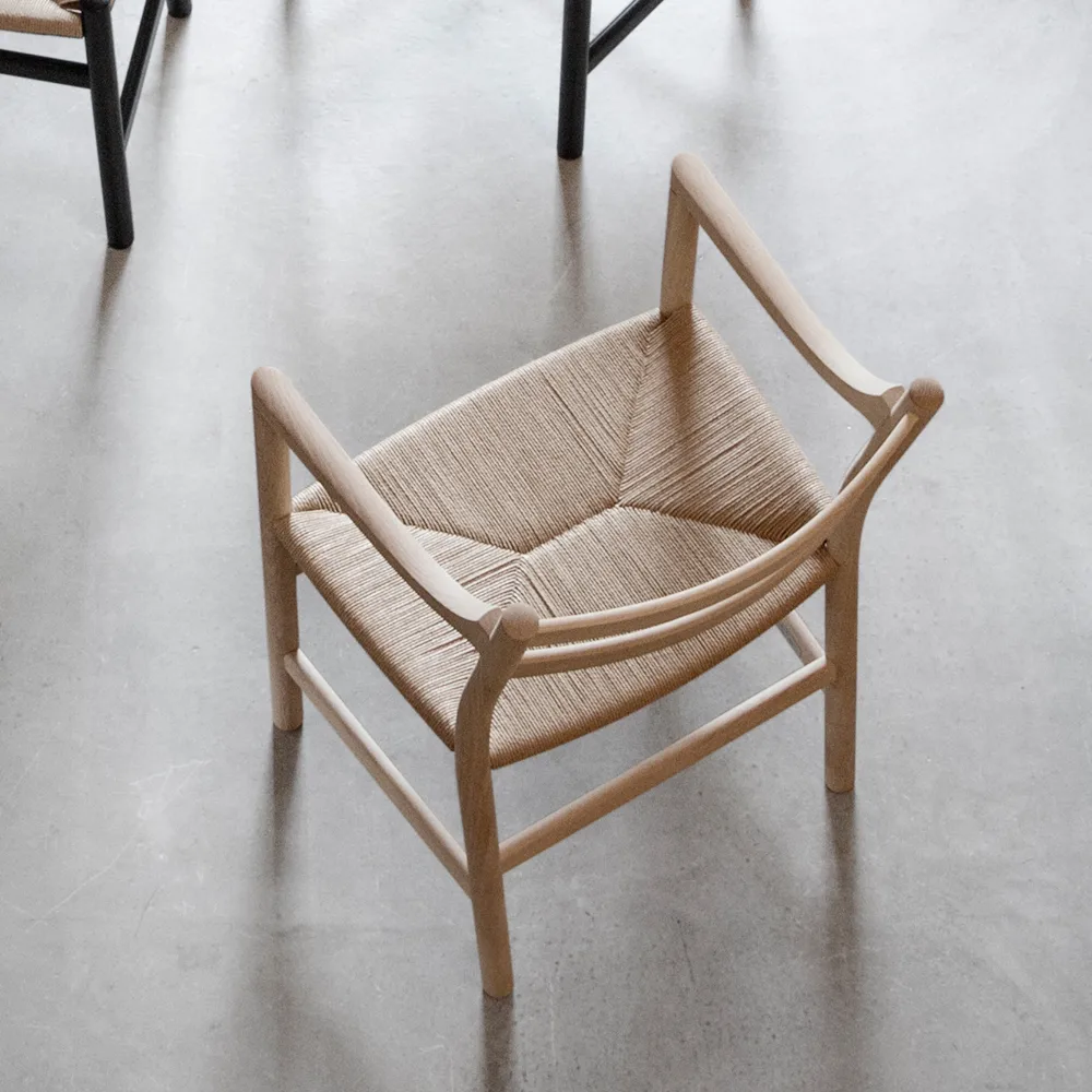 CH46 stol, Såpad ek-naturflätad Carl Hansen & Søn