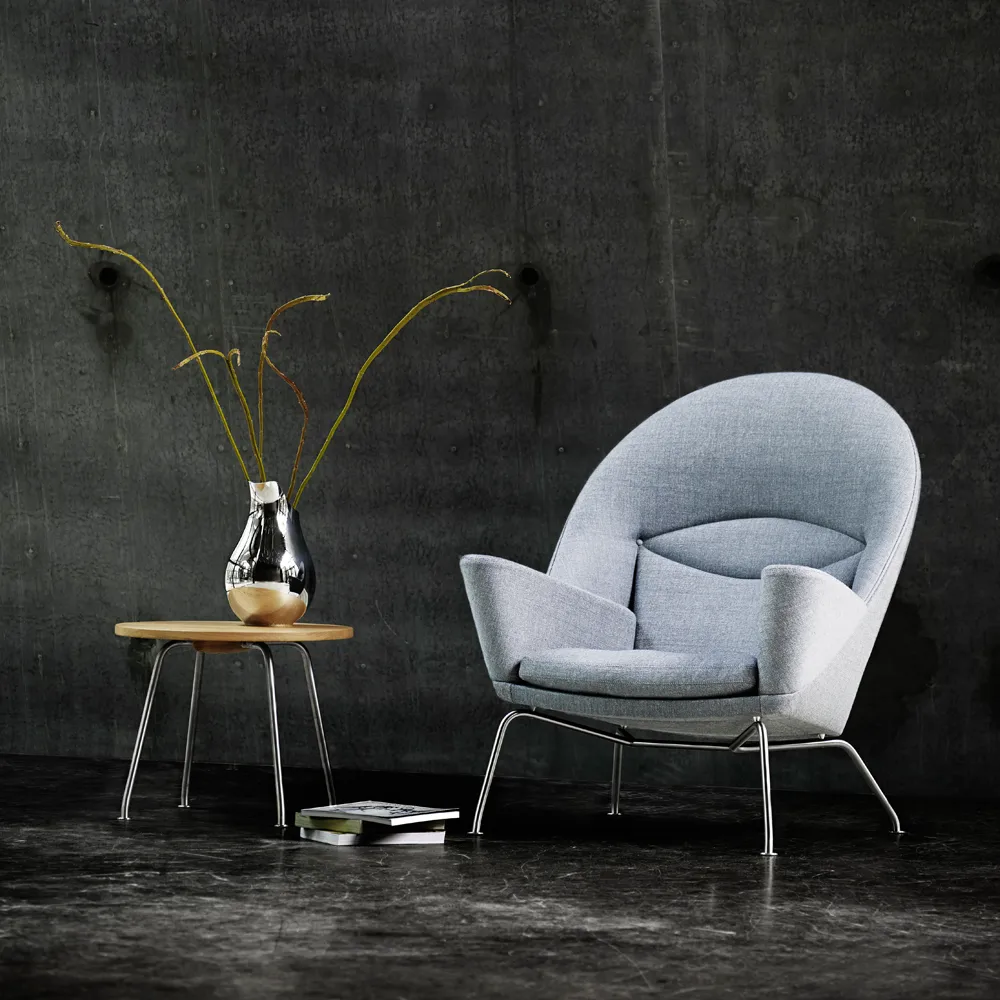 CH468 Oculus Chair fåtölj rostfria stålben, Divina melange 120 ljusgrå Carl Hansen & Søn