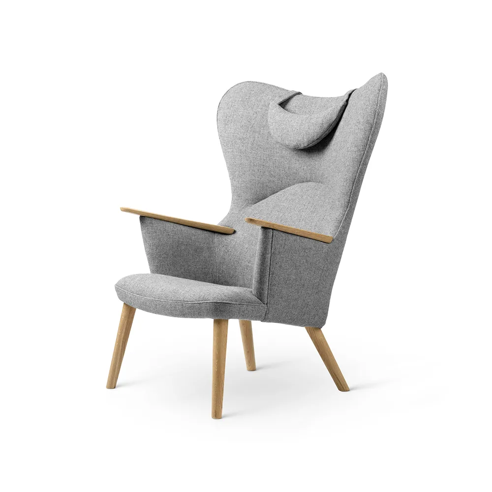 CH78 Mama Bear fåtölj, Hallingdal 130 tyg-oljad ek Carl Hansen & Søn