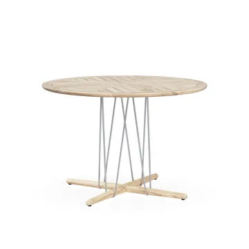 Embrace Outdoor table Ø110 cm - Teak obehandlad - Carl Hansen & Søn
