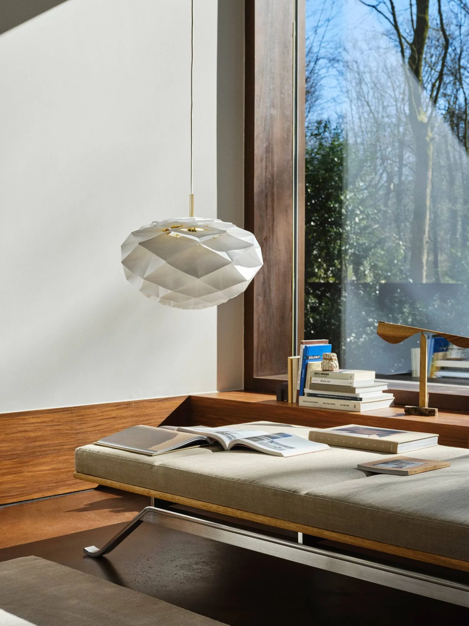 OS111 Begonya pendel, White-brass, Ø50 cm Carl Hansen & Søn
